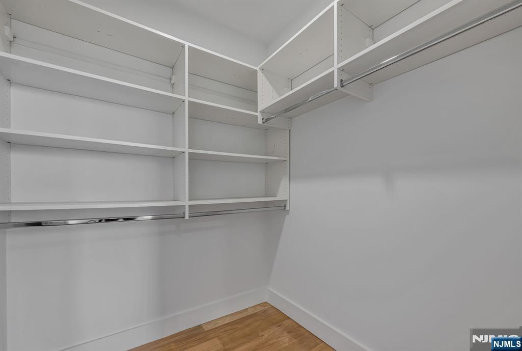 35 Jefferson Avenue 408
