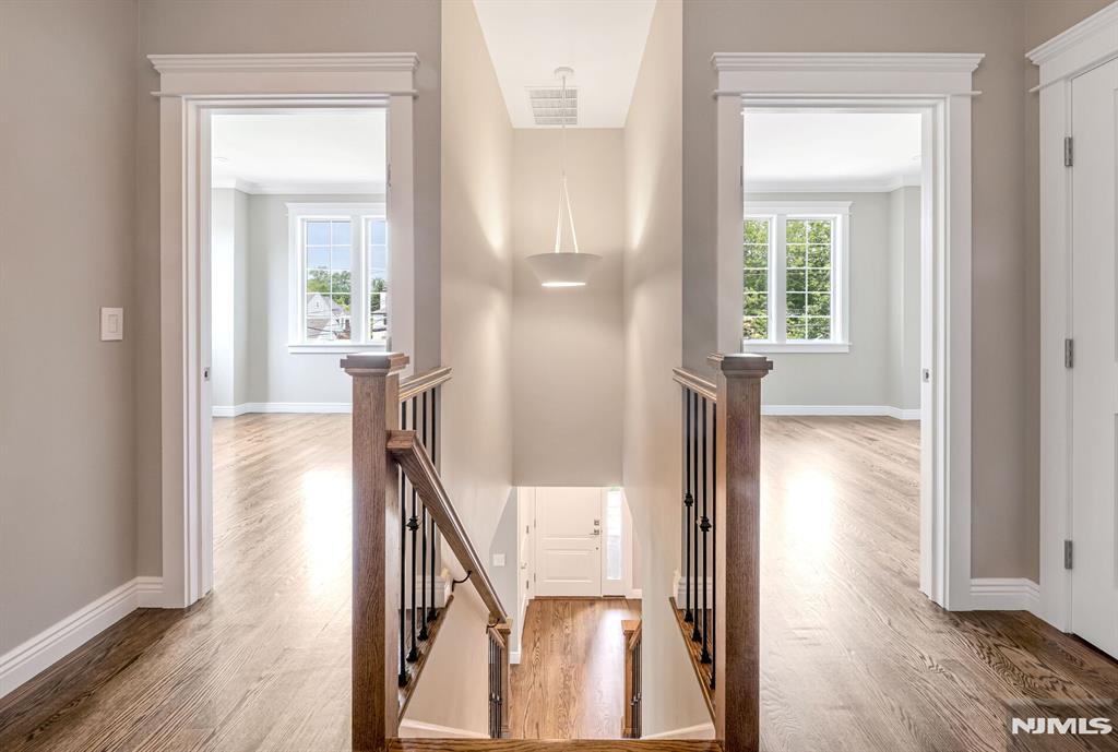 642 Sherwood Road
