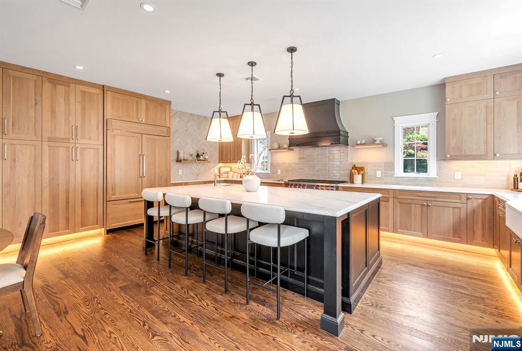 642 Sherwood Road