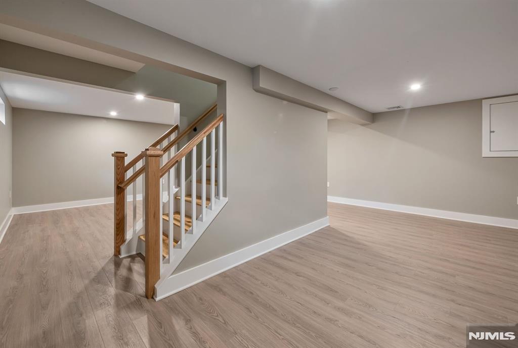 642 Sherwood Road