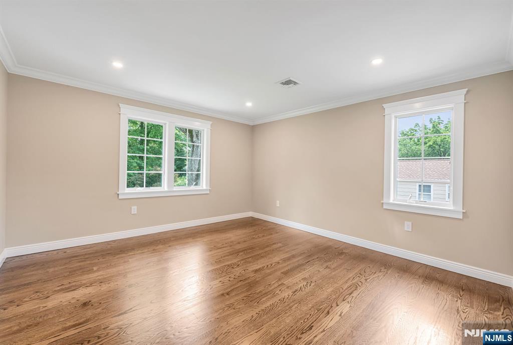 642 Sherwood Road