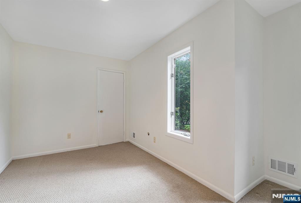 33 Berkshire Road