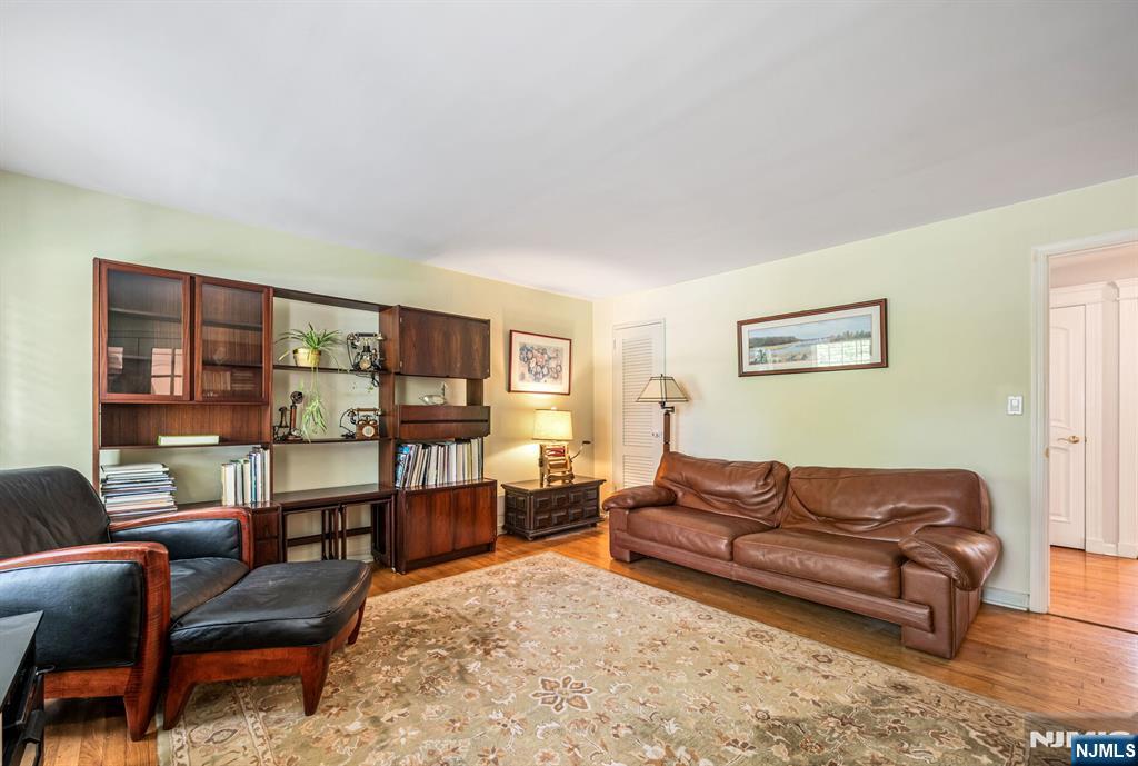 10 Beechwood Road