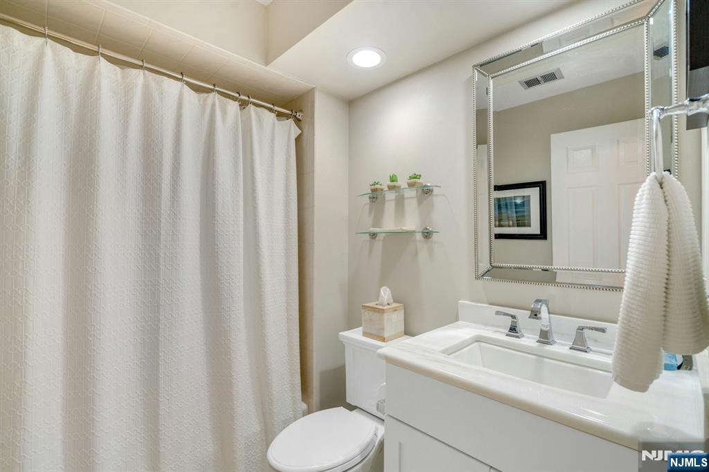 304 Sturbridge Court