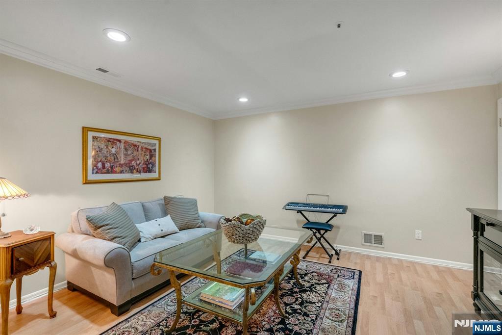 304 Sturbridge Court