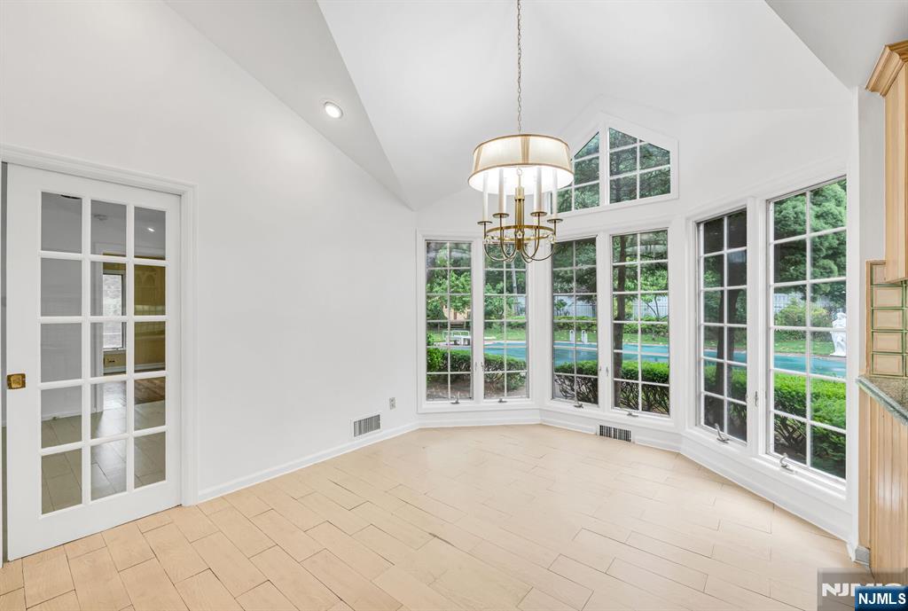 8 Clearwater Drive
