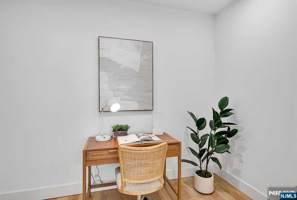 35 Jefferson Avenue 306