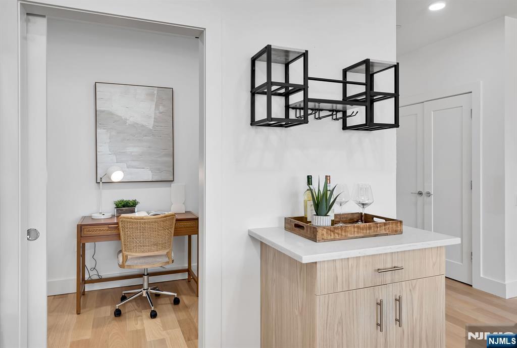 35 Jefferson Avenue 306