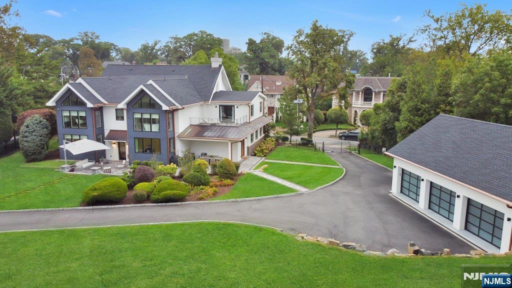 96 Bluff Road