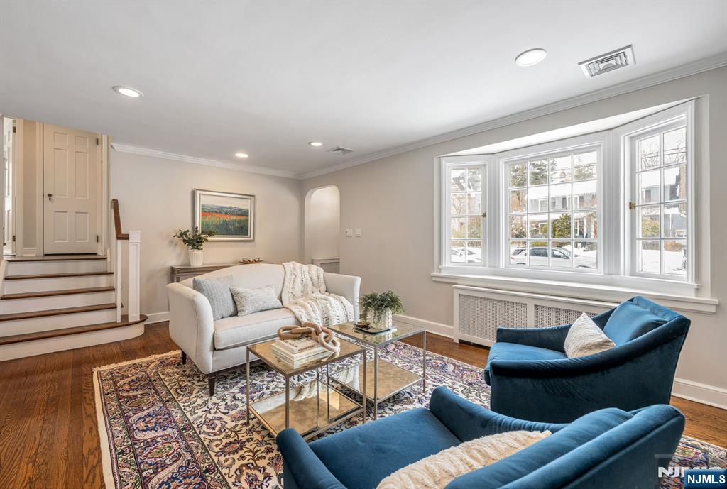 86 Carlton Avenue