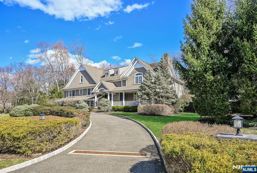 36 Clearwater Drive