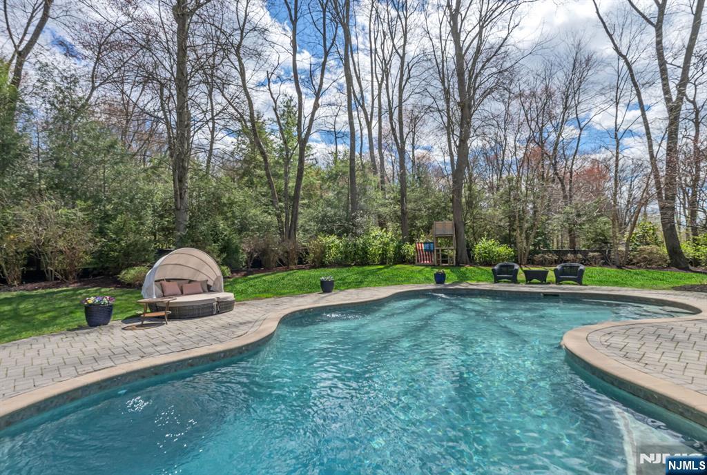 36 Clearwater Drive