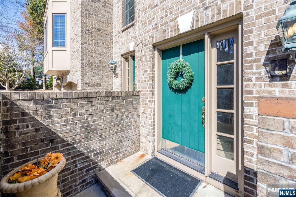 19 Sherbrooke Court 27