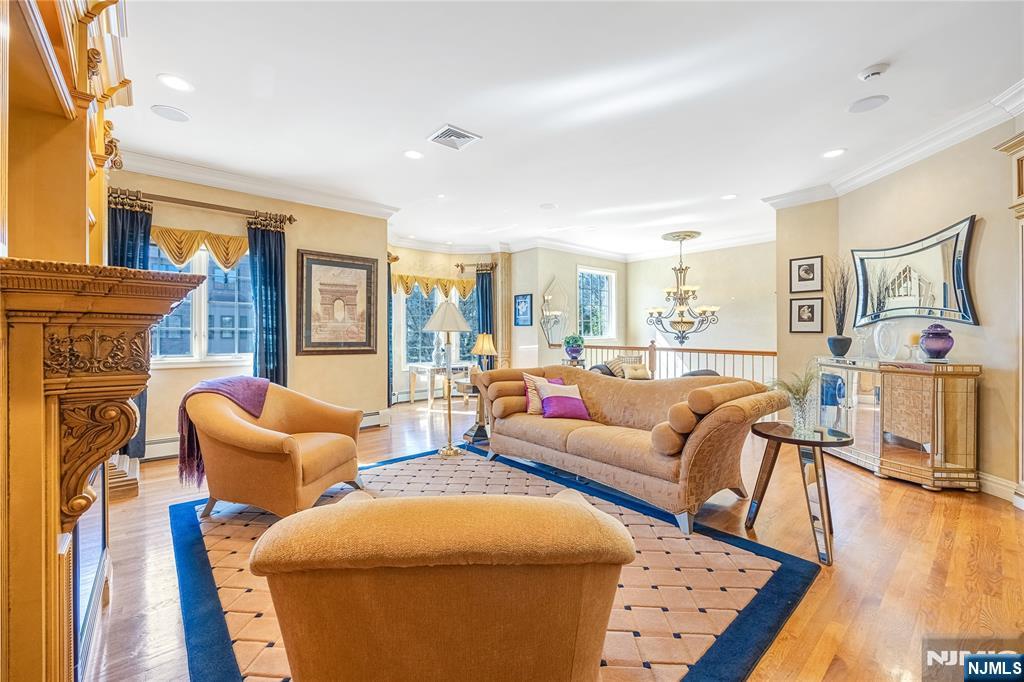 19 Sherbrooke Court 27