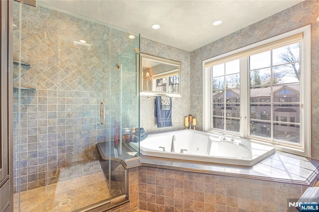 19 Sherbrooke Court 27