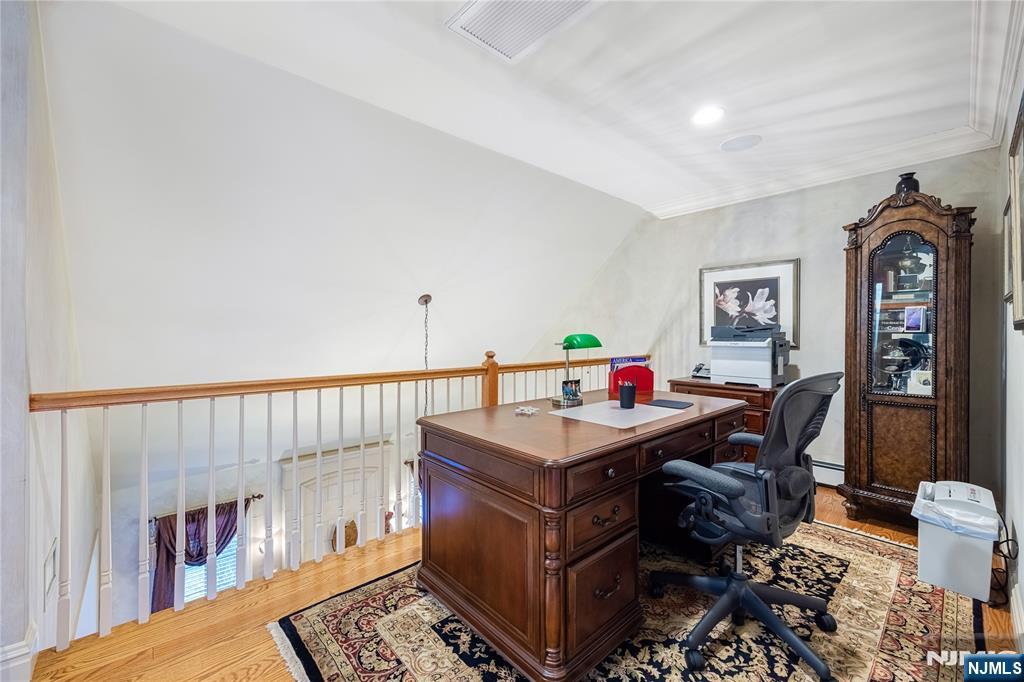 19 Sherbrooke Court 27