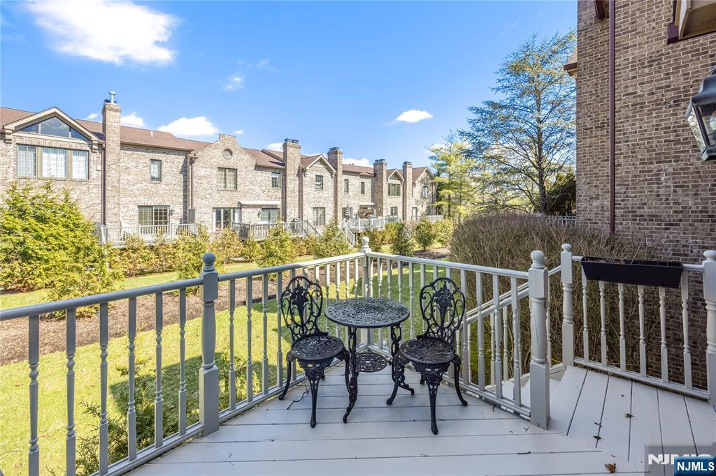 19 Sherbrooke Court 27