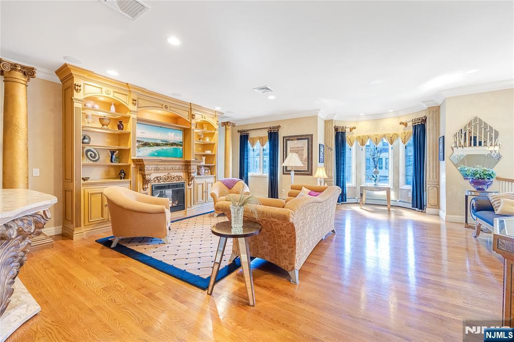 19 Sherbrooke Court 27