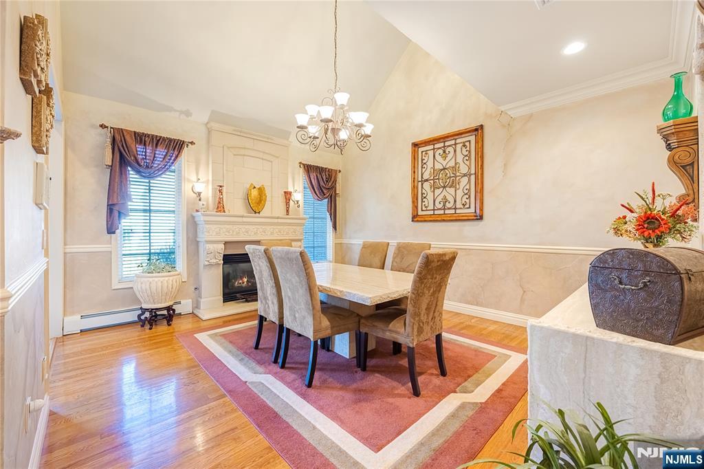 19 Sherbrooke Court 27