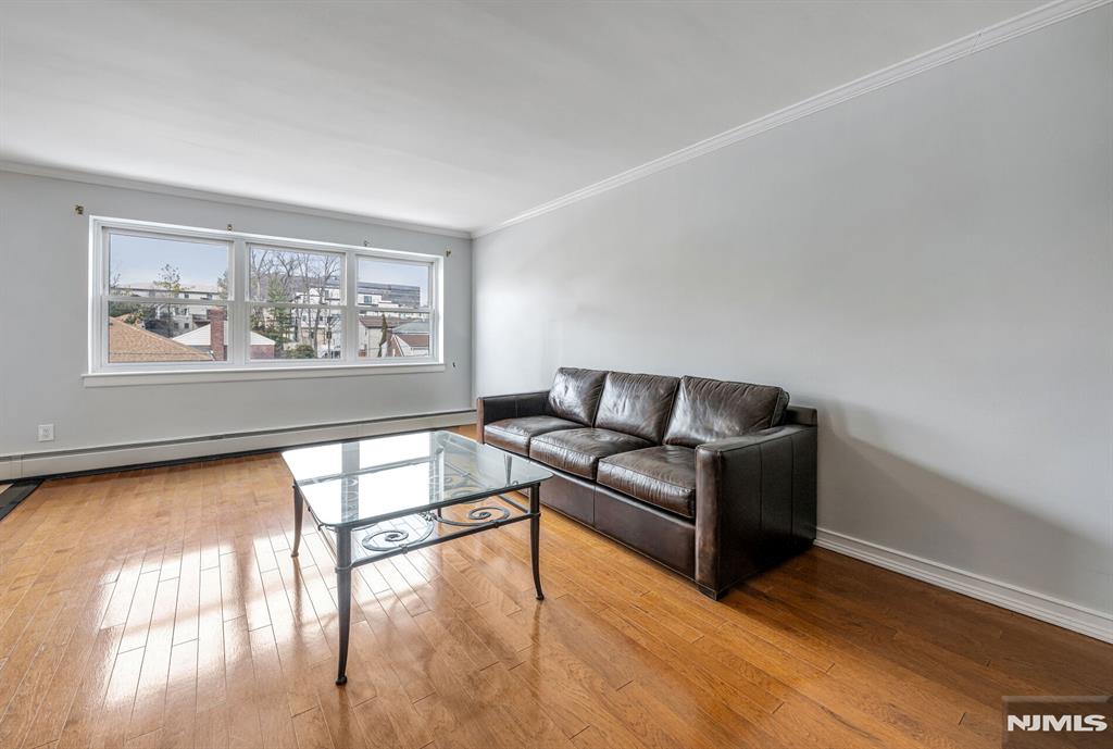 2200 Center Avenue C1