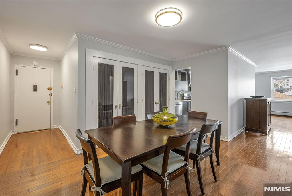 2200 Center Avenue C1