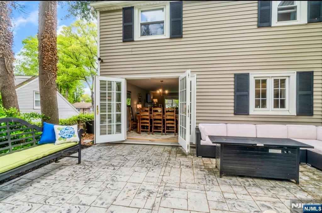 105 Bergen Avenue