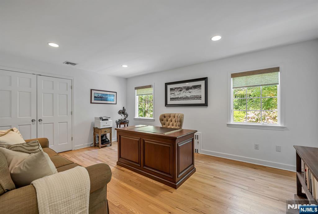 151 Valley View Avenue