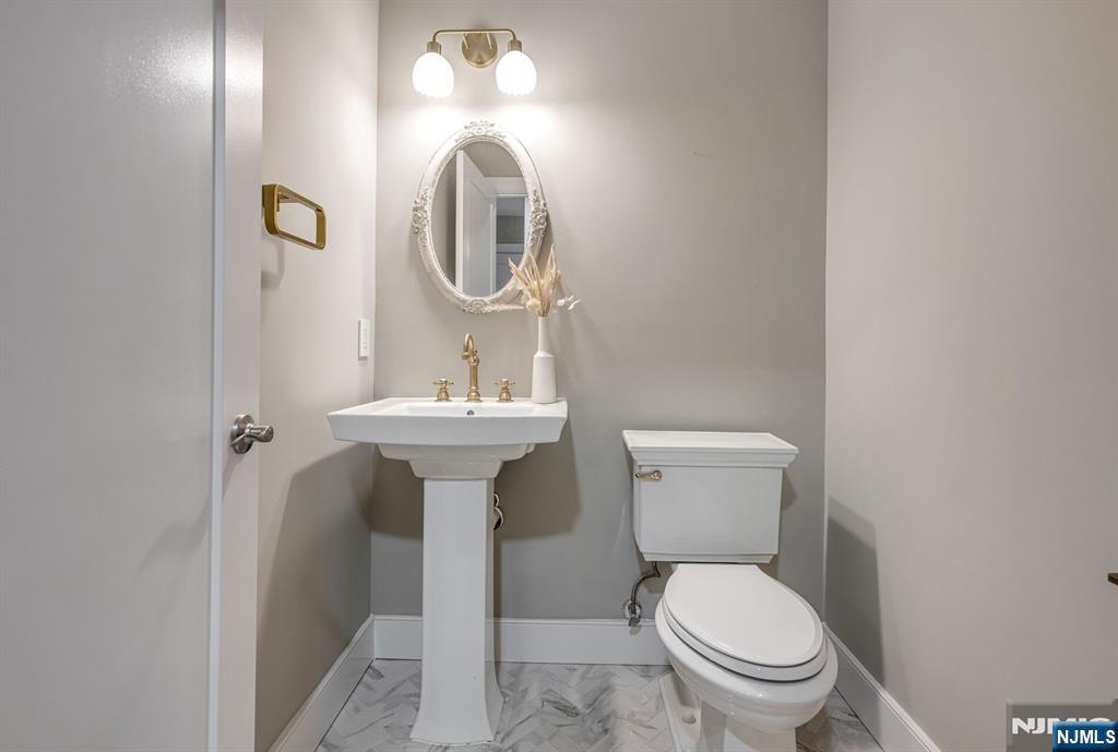 5 Blanchfield Court