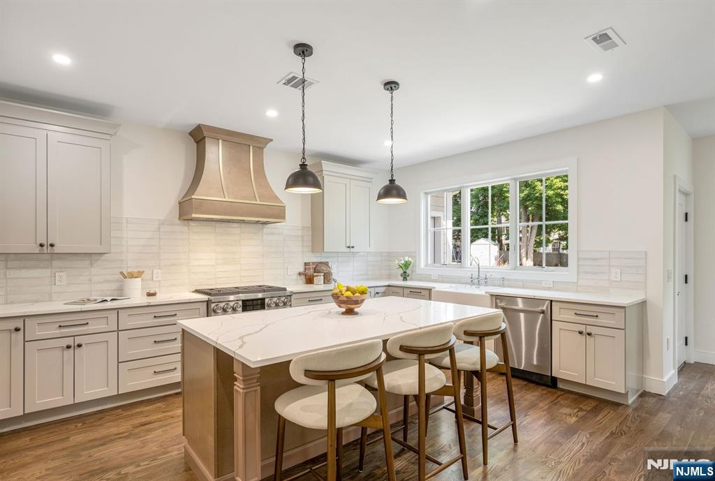 5 Blanchfield Court