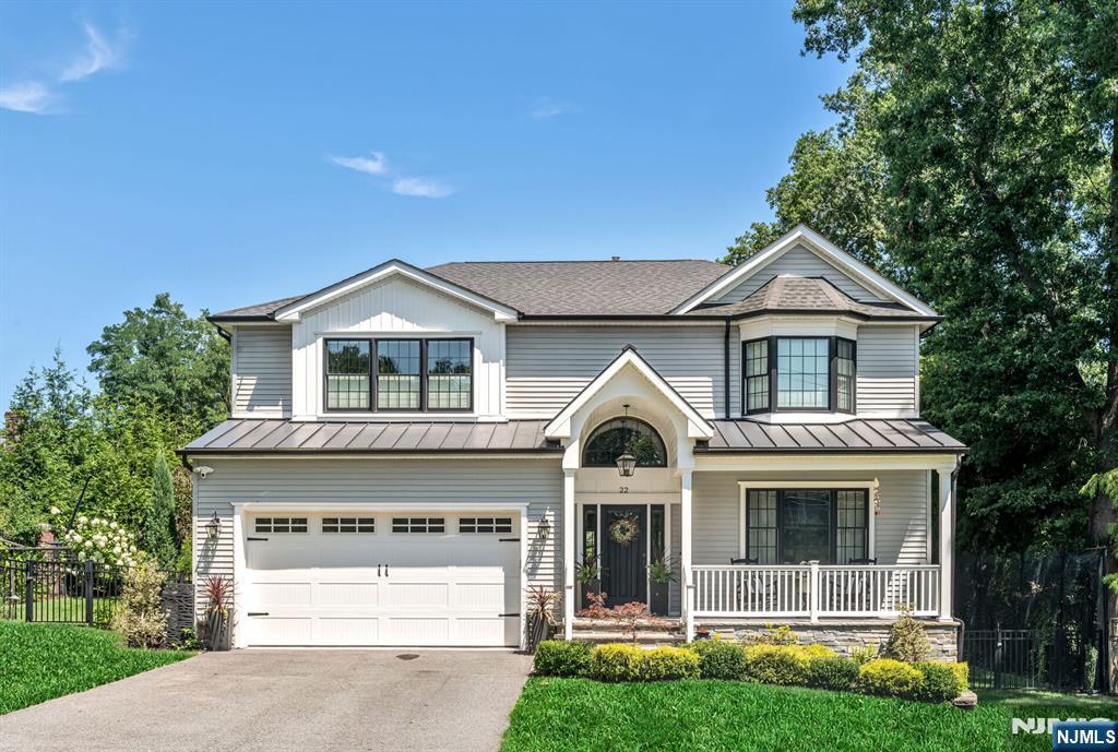 22 Bryant Place