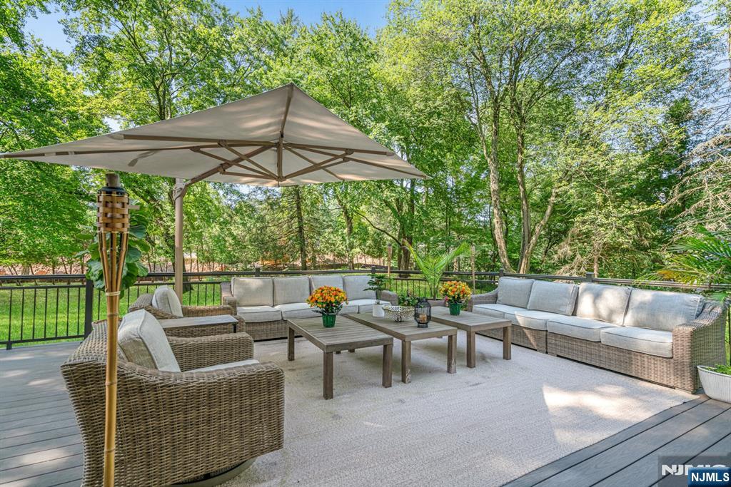 4 Brookview Court