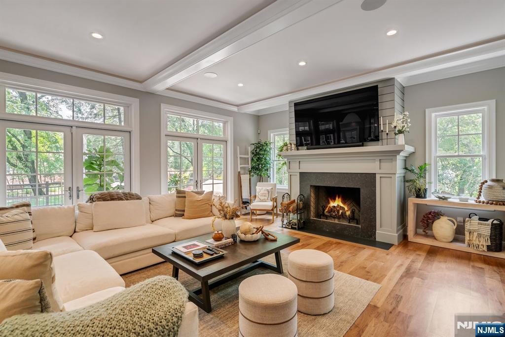 4 Brookview Court