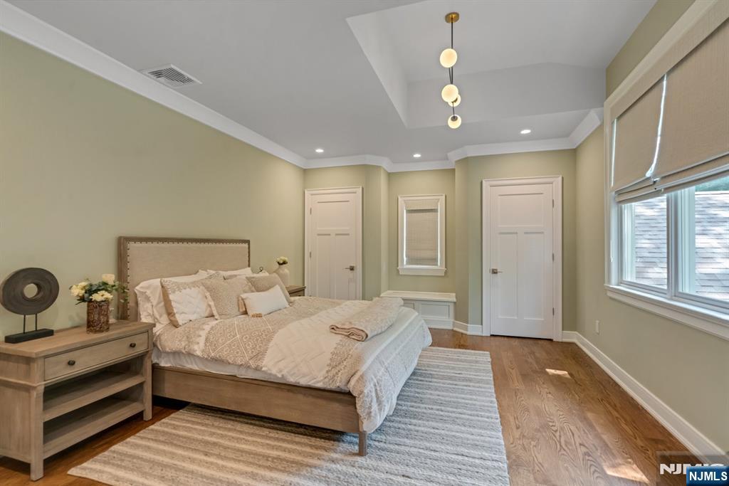 4 Brookview Court
