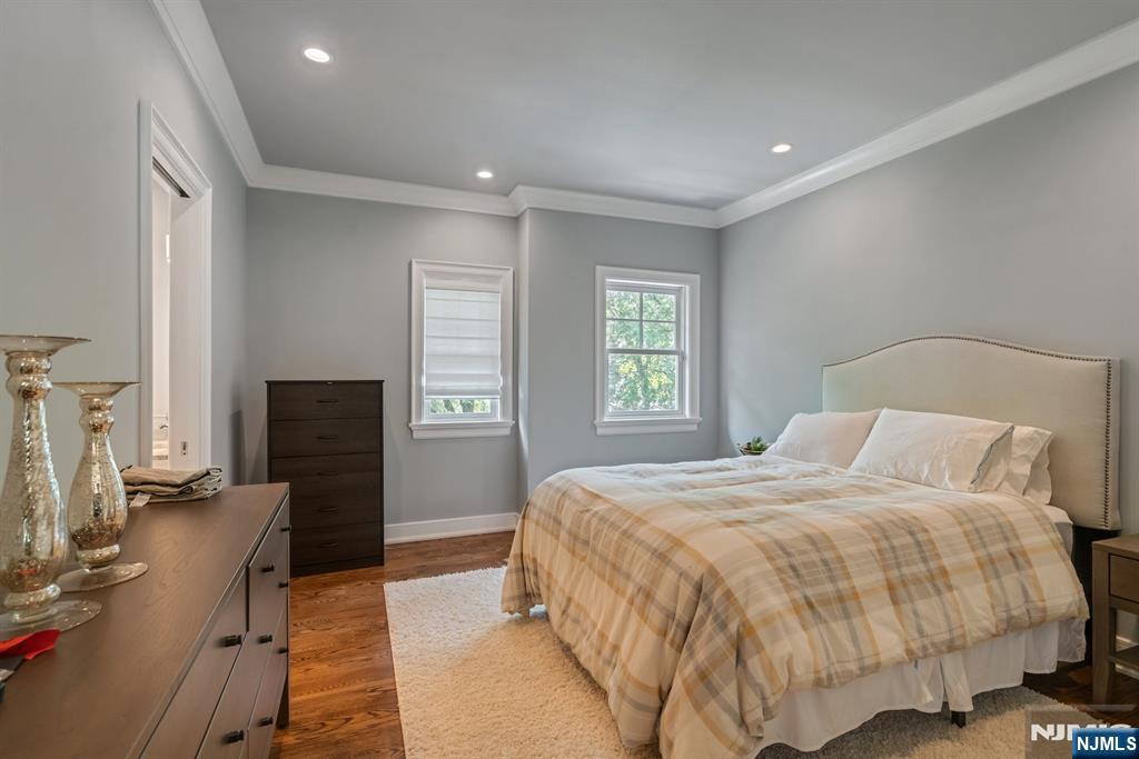 4 Brookview Court