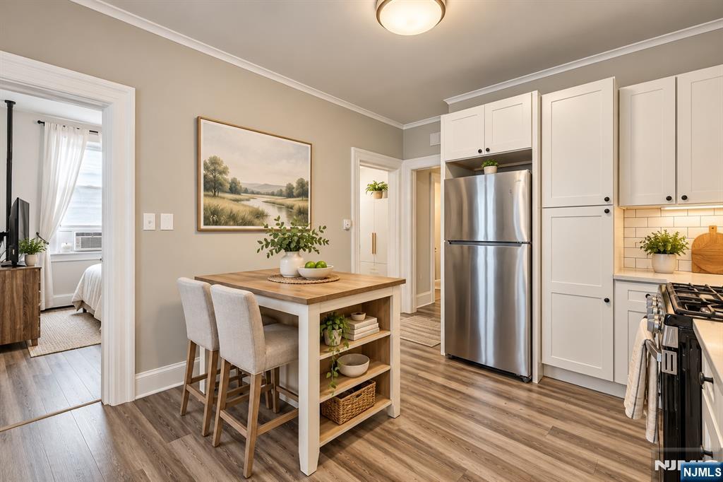 84 Westervelt Place