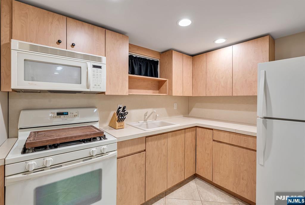 26 Rabkin Drive
