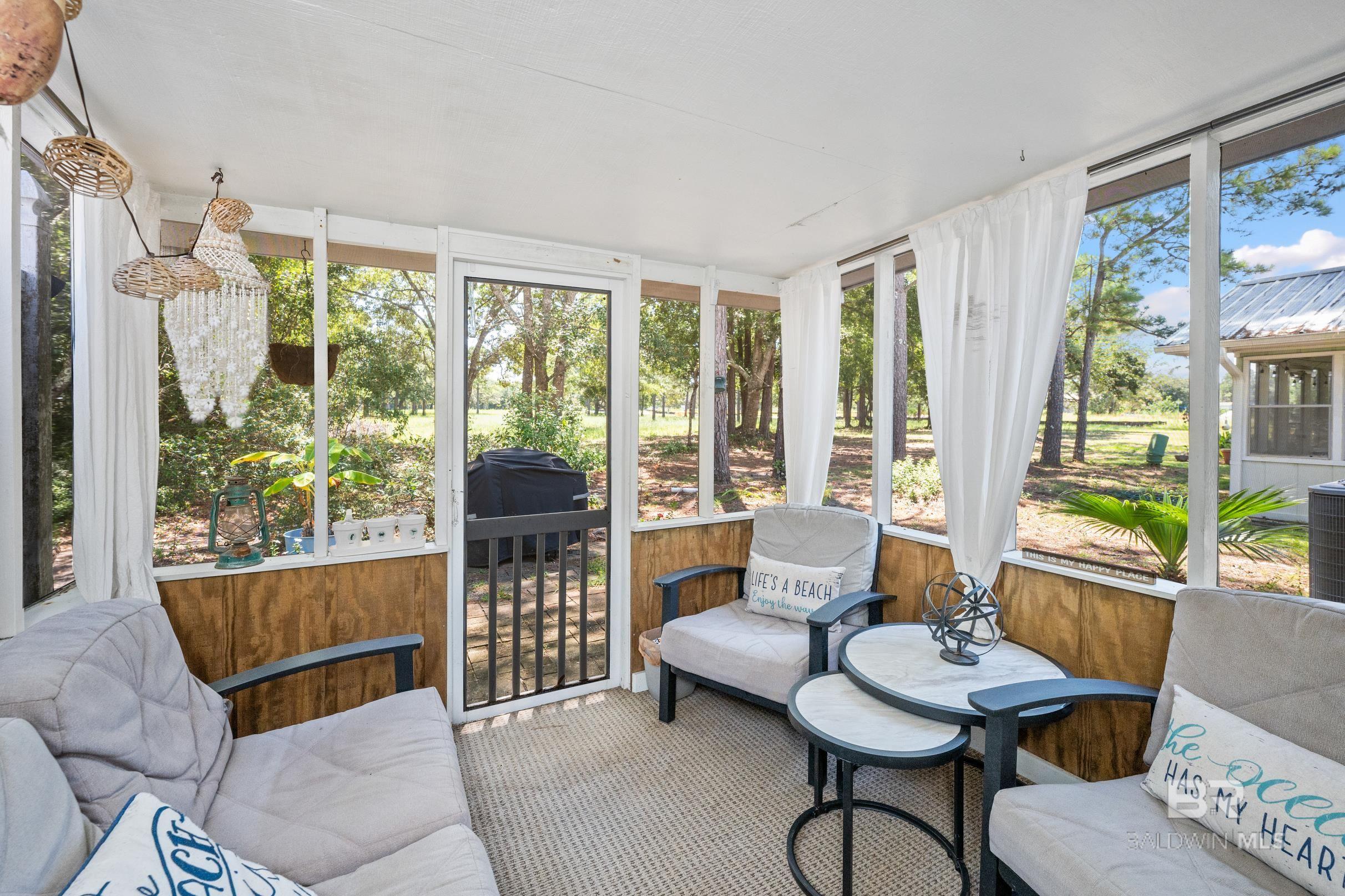 1232 E Hummingbird Lane 202
