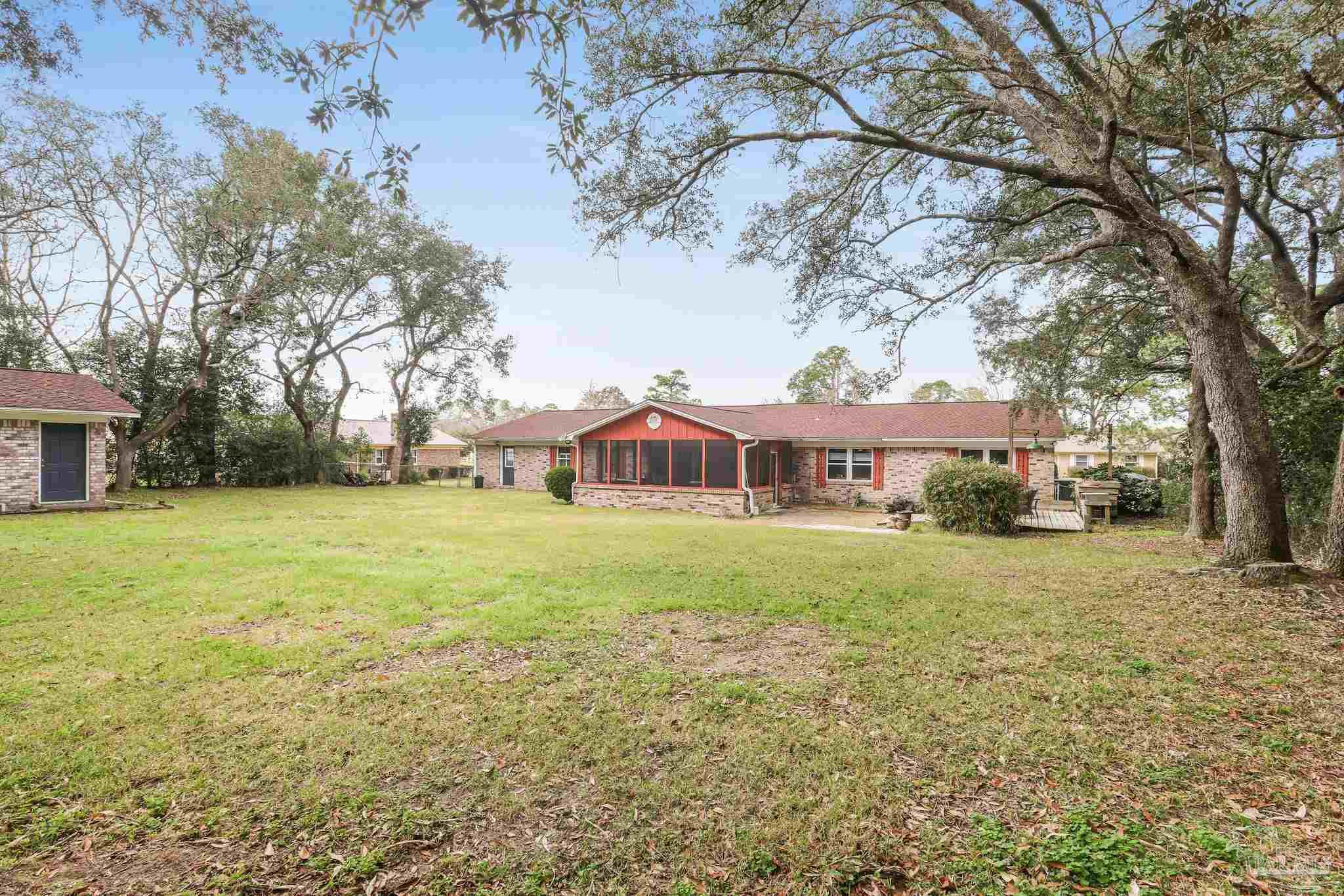 10827 Berryhill Rd