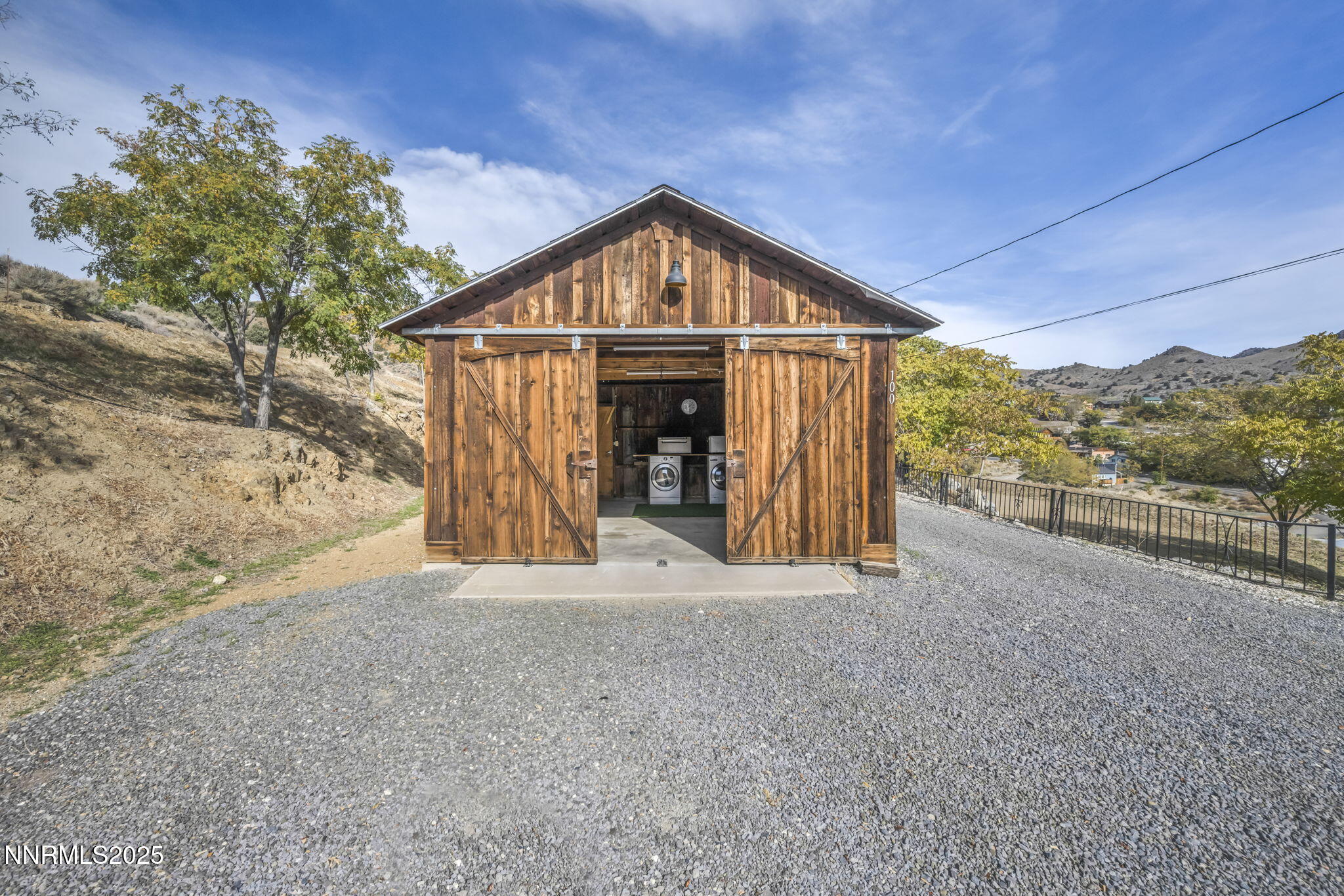 100 Pedlar Road