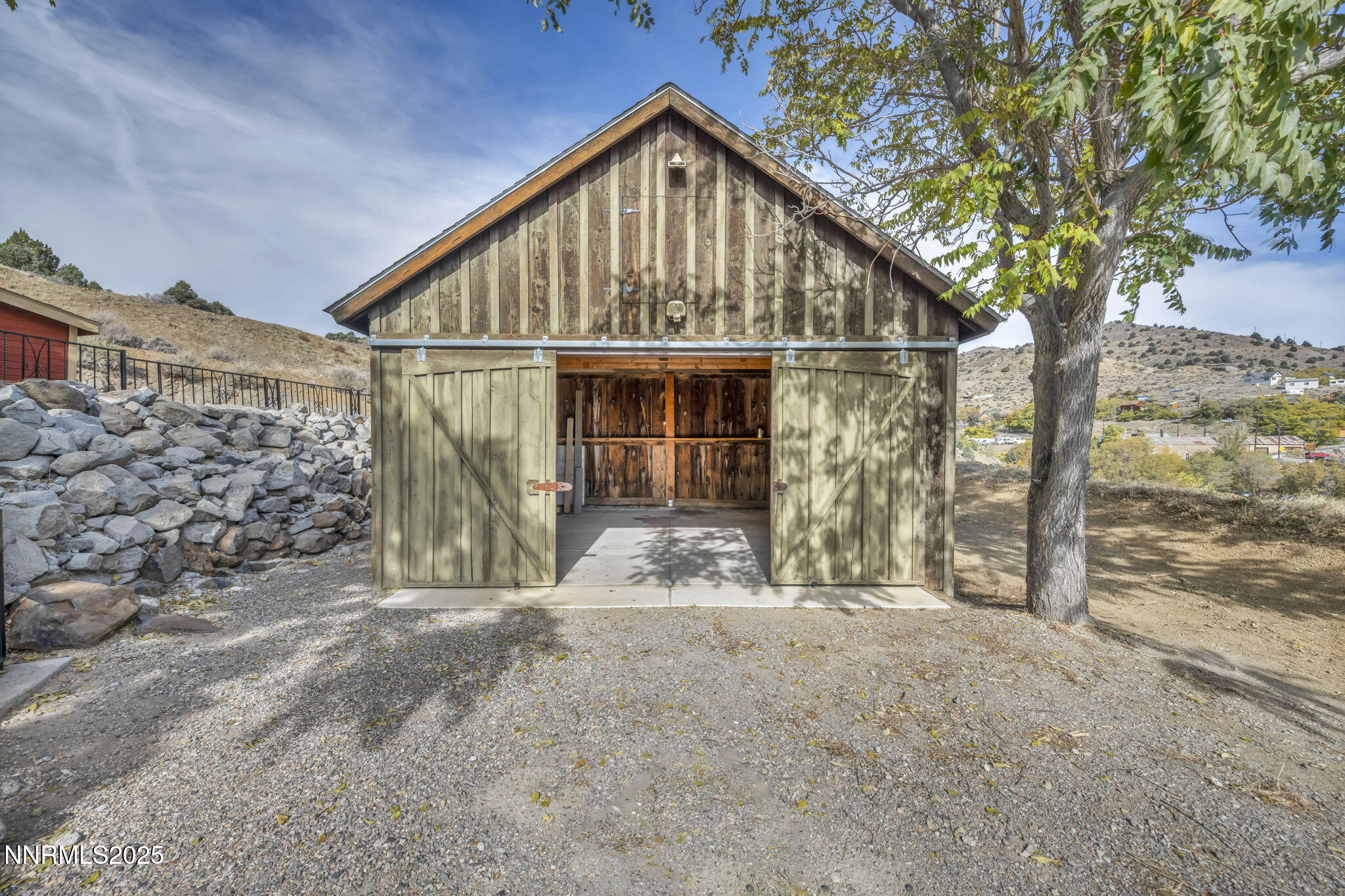 100 Pedlar Road
