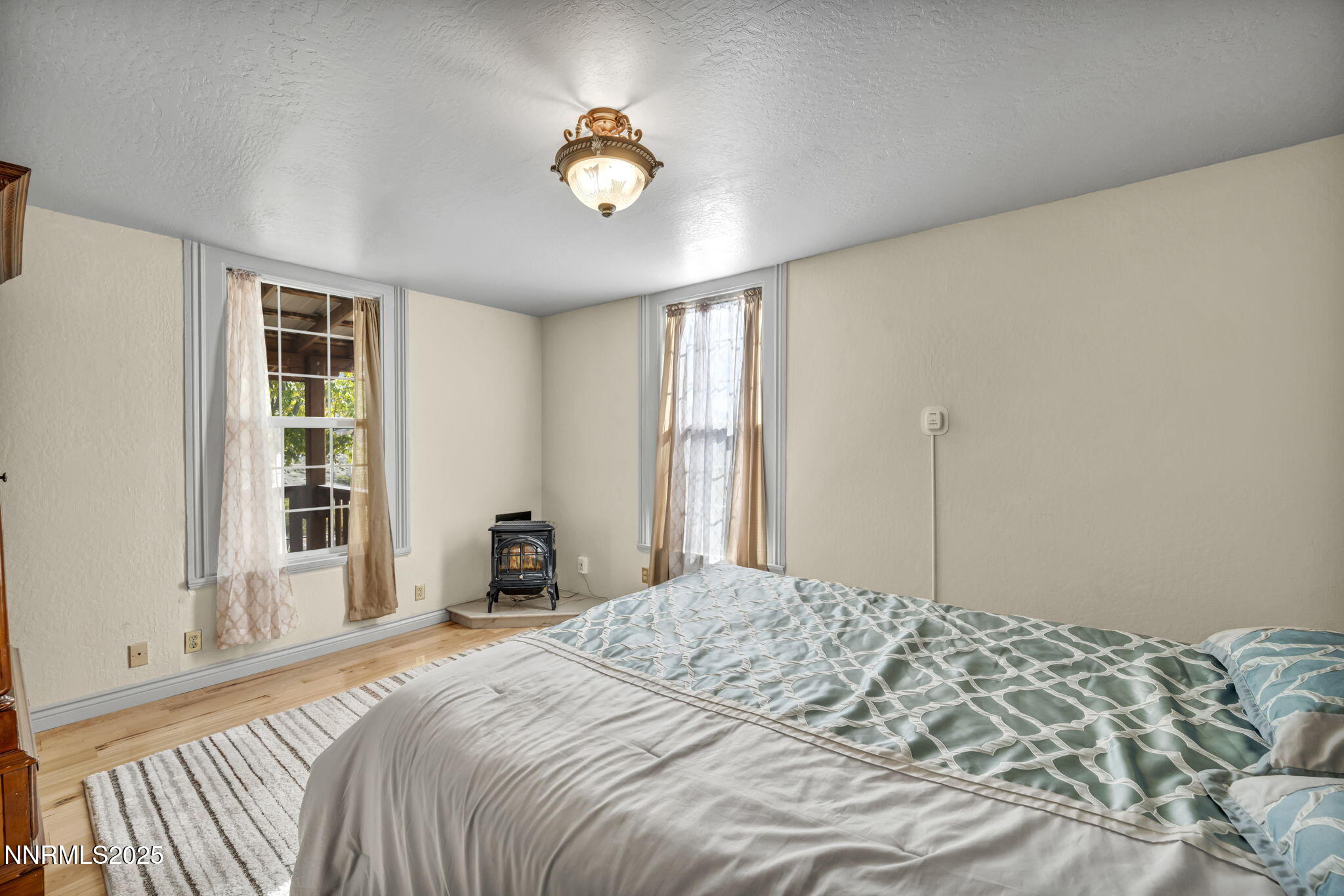 100 Pedlar Road
