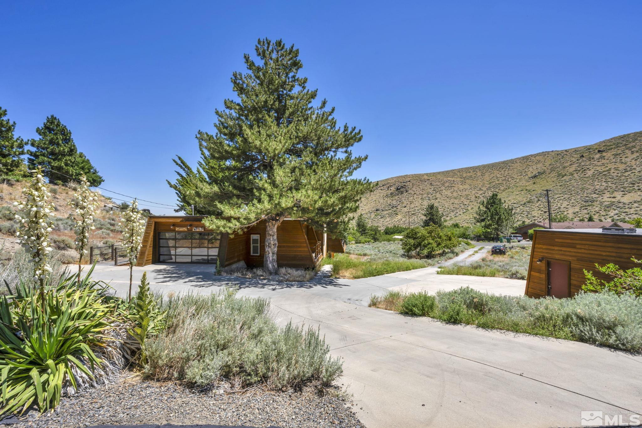3630 Kings Canyon Road