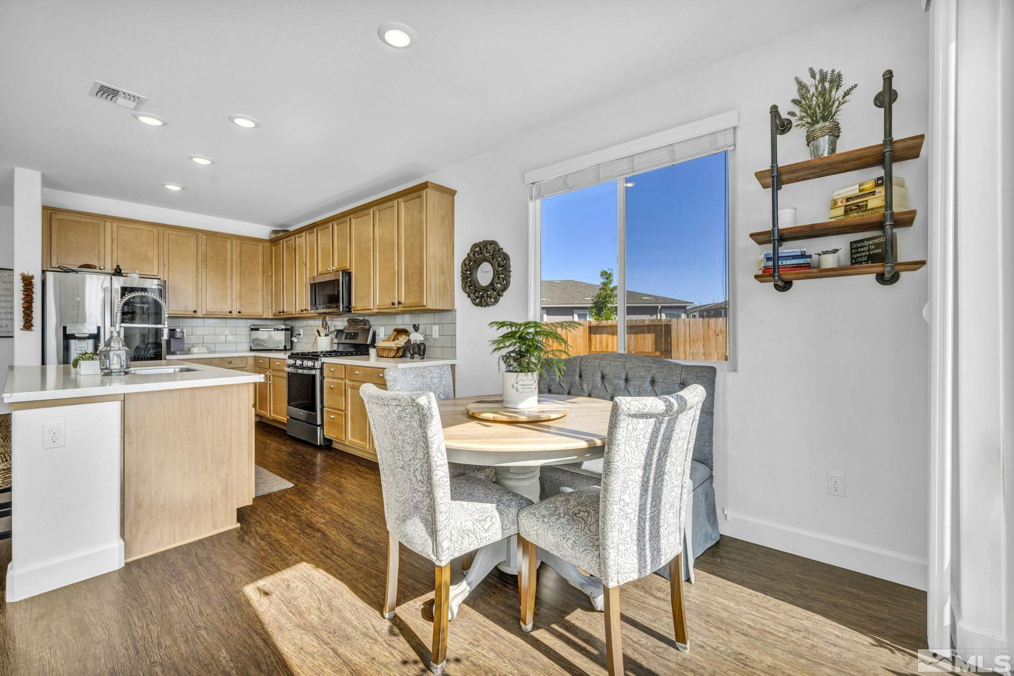 9312 Bay Court