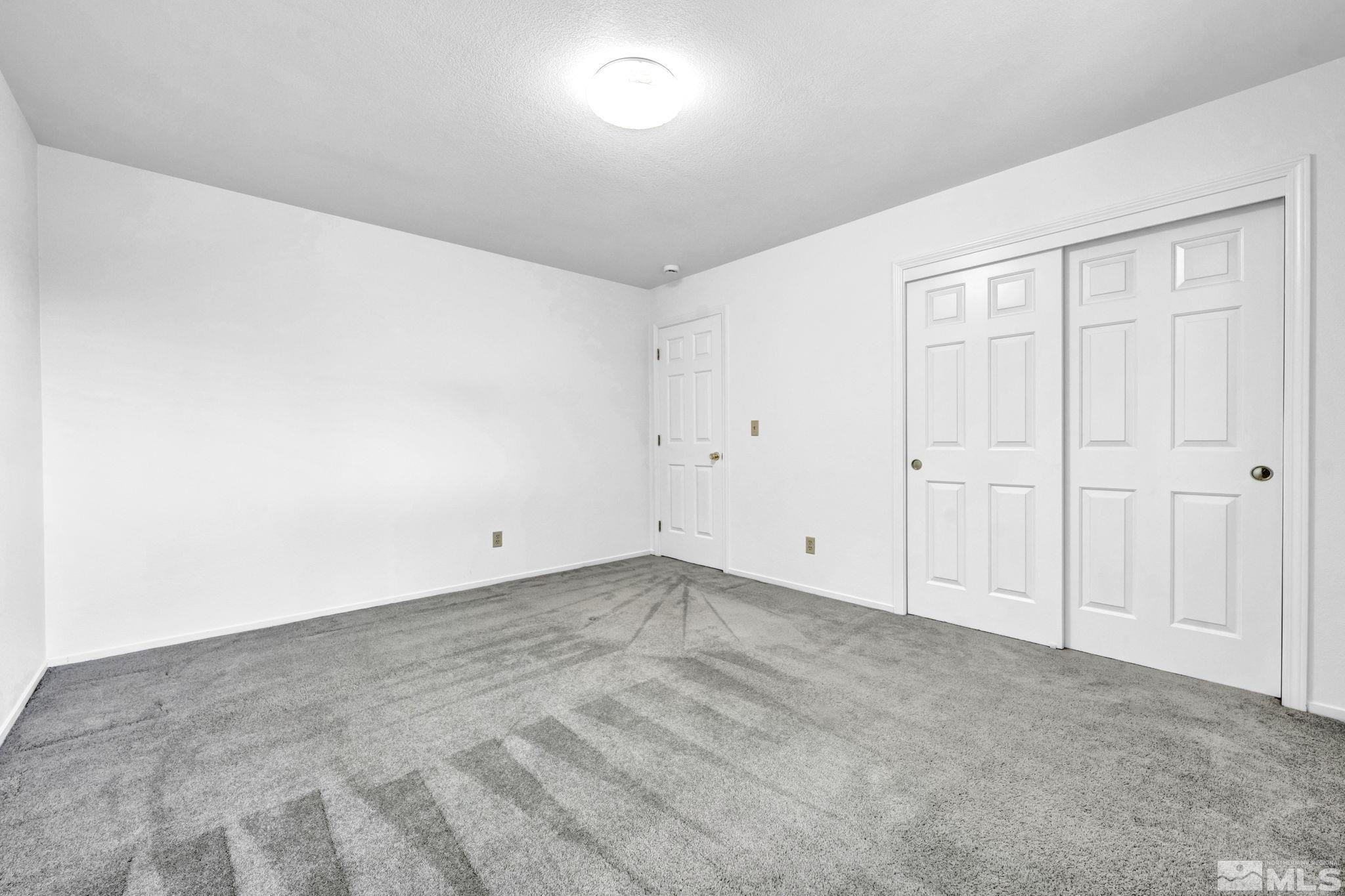 3255 Dartmouth Court