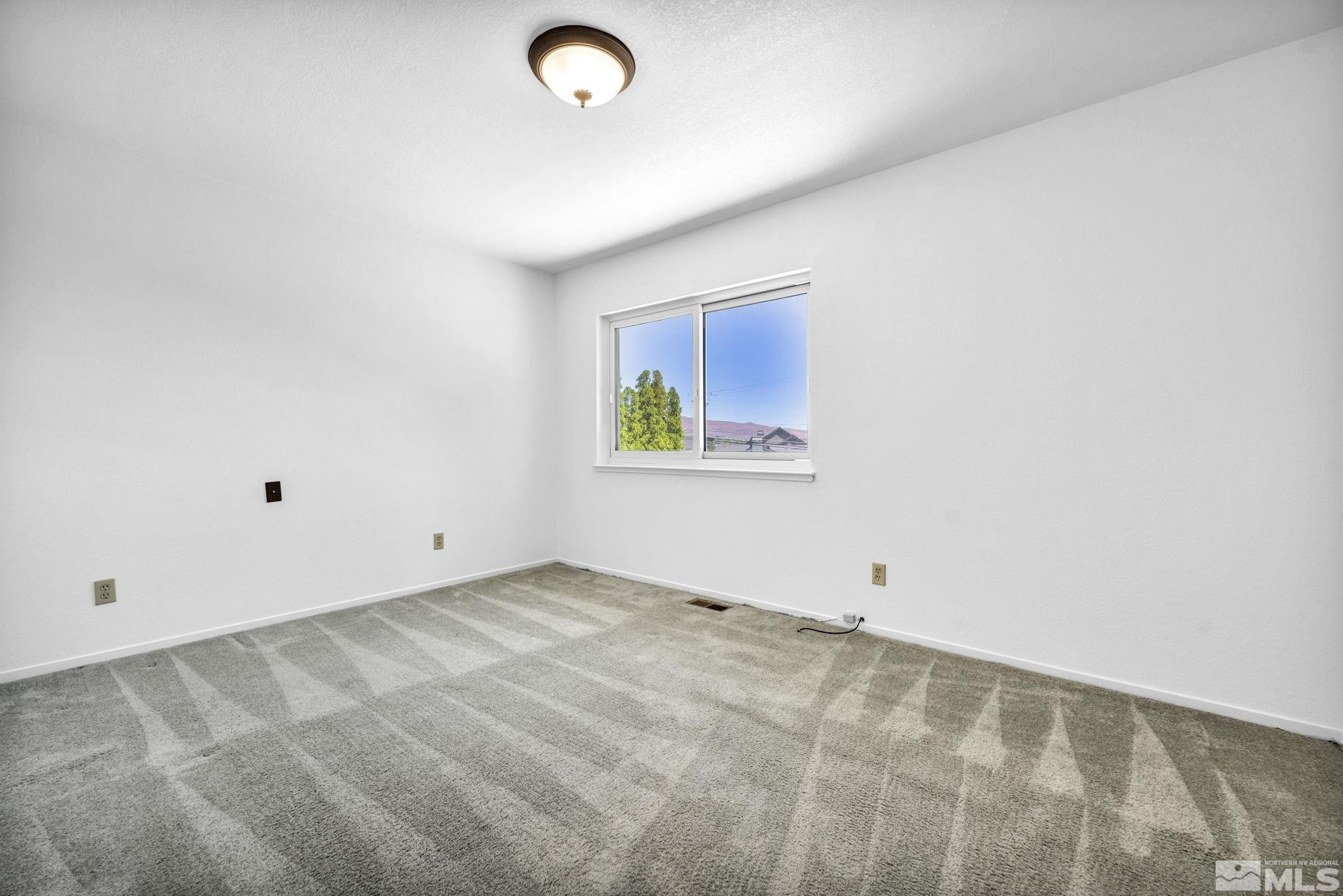 3255 Dartmouth Court