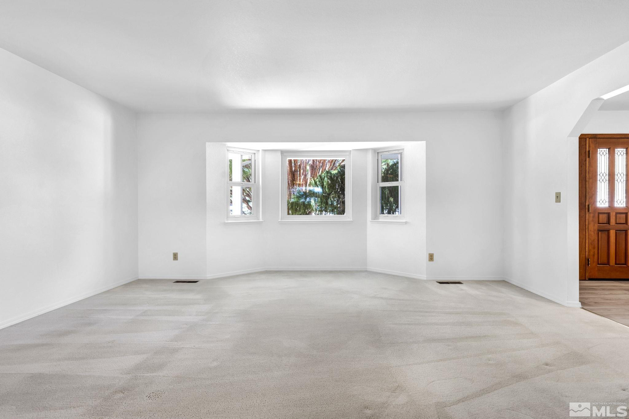 3255 Dartmouth Court