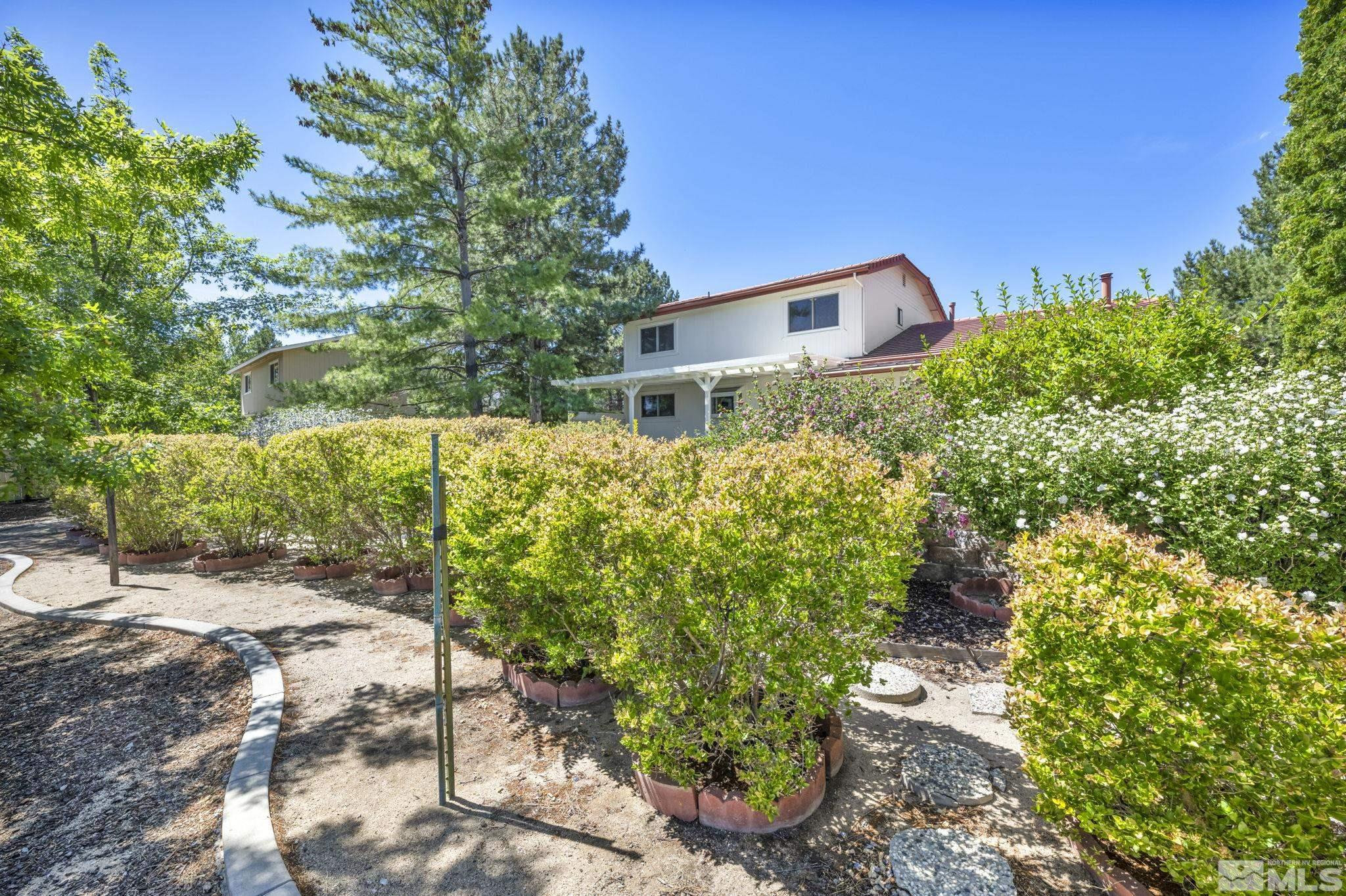 3255 Dartmouth Court