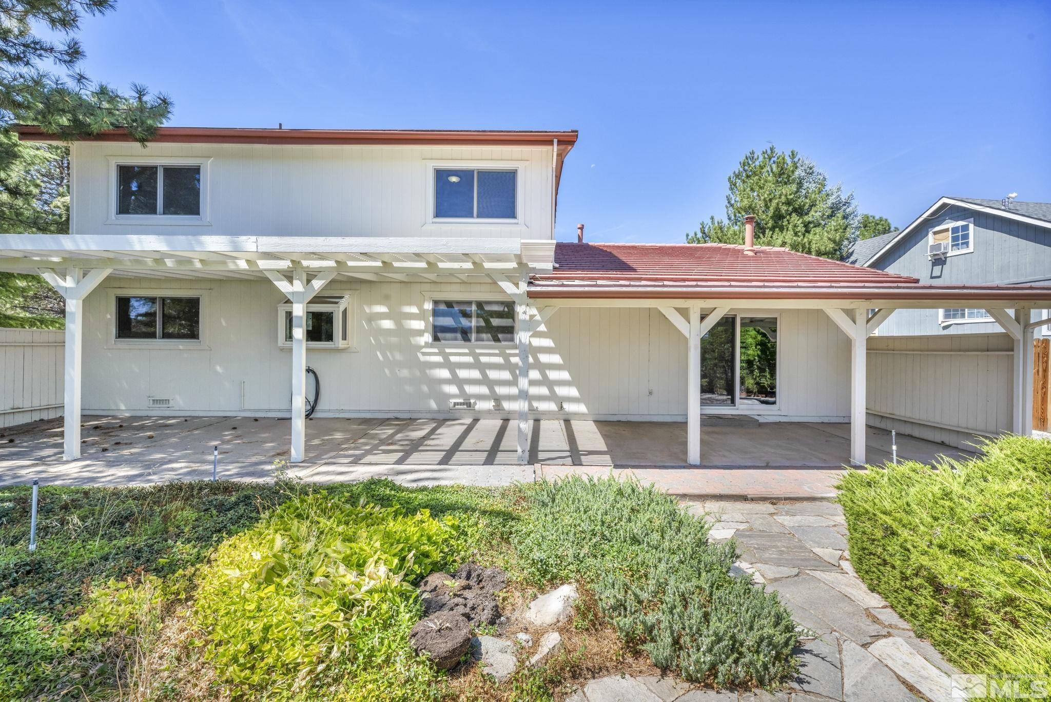 3255 Dartmouth Court