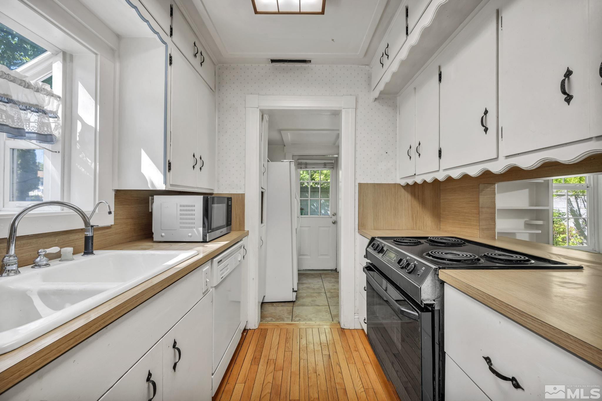 412 W Fifth Street