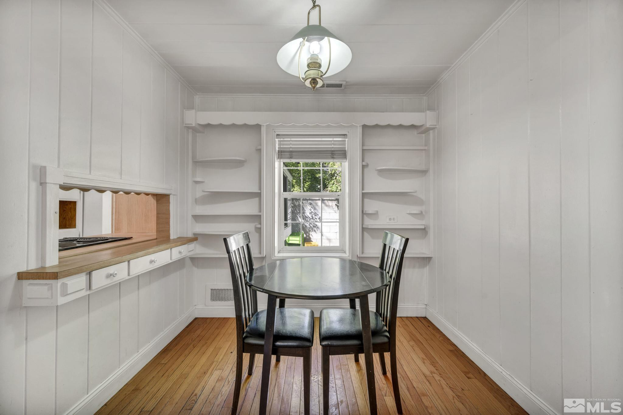 412 W Fifth Street